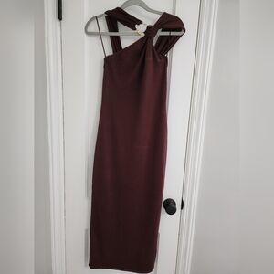 Zara esspreso brownElegant Burgundy One-Shoulder Dress